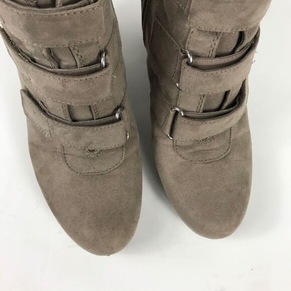 Dana Buchman Preston Wedge Booties Taupe Side Zip Buckle Ankle Womens Sz 8M - Picture 5 of 10